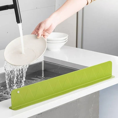 Silicone Sink Splash Guard – Faucet Water Splash Stopper